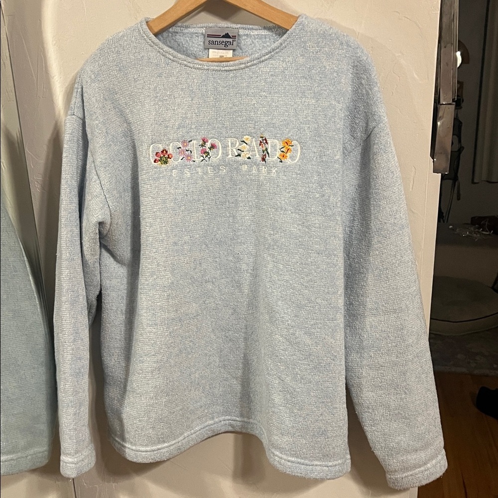 Vintage floral embroidery Colorado blue oversized sweater - Picture 2 of 5